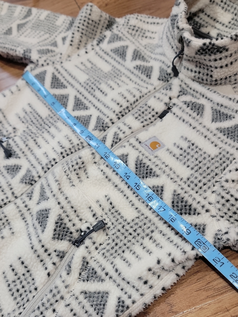 Carhartt Cream and Gray Patterned Sherpa Zip Jacket - Picture 11 of 15